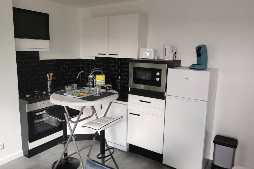 L'Elegance D'Oslo Apartment Chatel-Guyon Ngoại thất bức ảnh